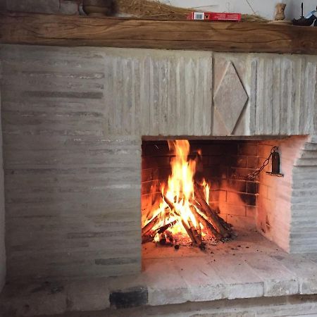 Casa Ridente Nella Valle Del Menotre Con Giardino Pale ภายนอก รูปภาพ