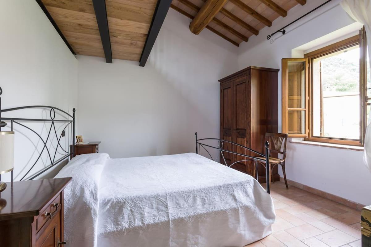 Casa Ridente Nella Valle Del Menotre Con Giardino Pale ภายนอก รูปภาพ