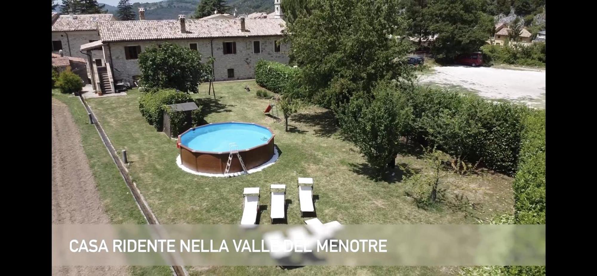 Casa Ridente Nella Valle Del Menotre Con Giardino Pale ภายนอก รูปภาพ